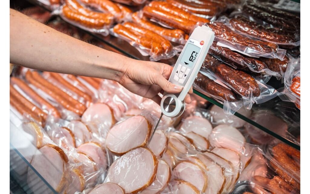 testo 104-IR - Waterproof food thermometer - Senze Instruments Pte Ltd